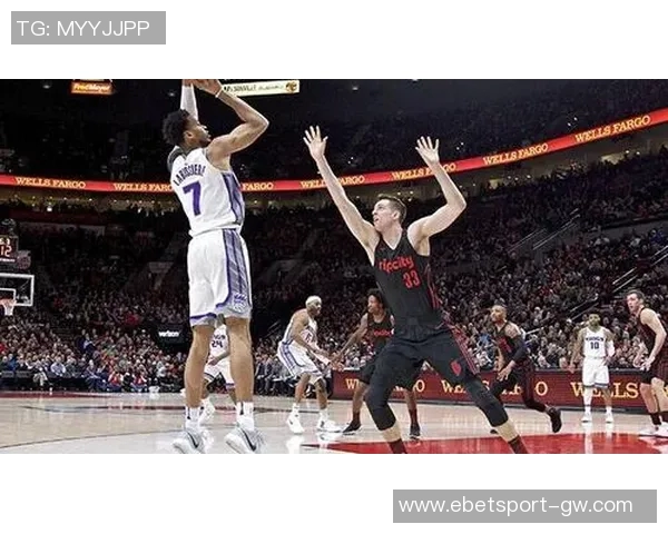 克莱重返旧主表现平平投篮命中率低迷仅得7分2板2助