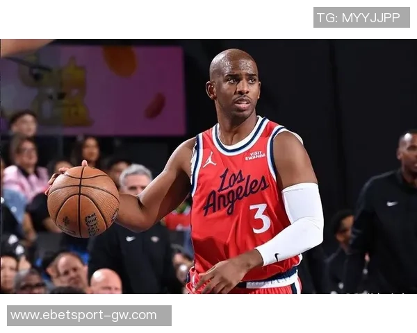 保罗状态低迷表现不佳仅得4分4助攻失误频繁影响球队表现